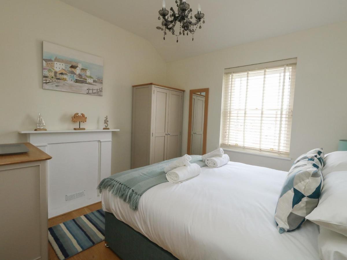 Royal Quarters * Weymouth